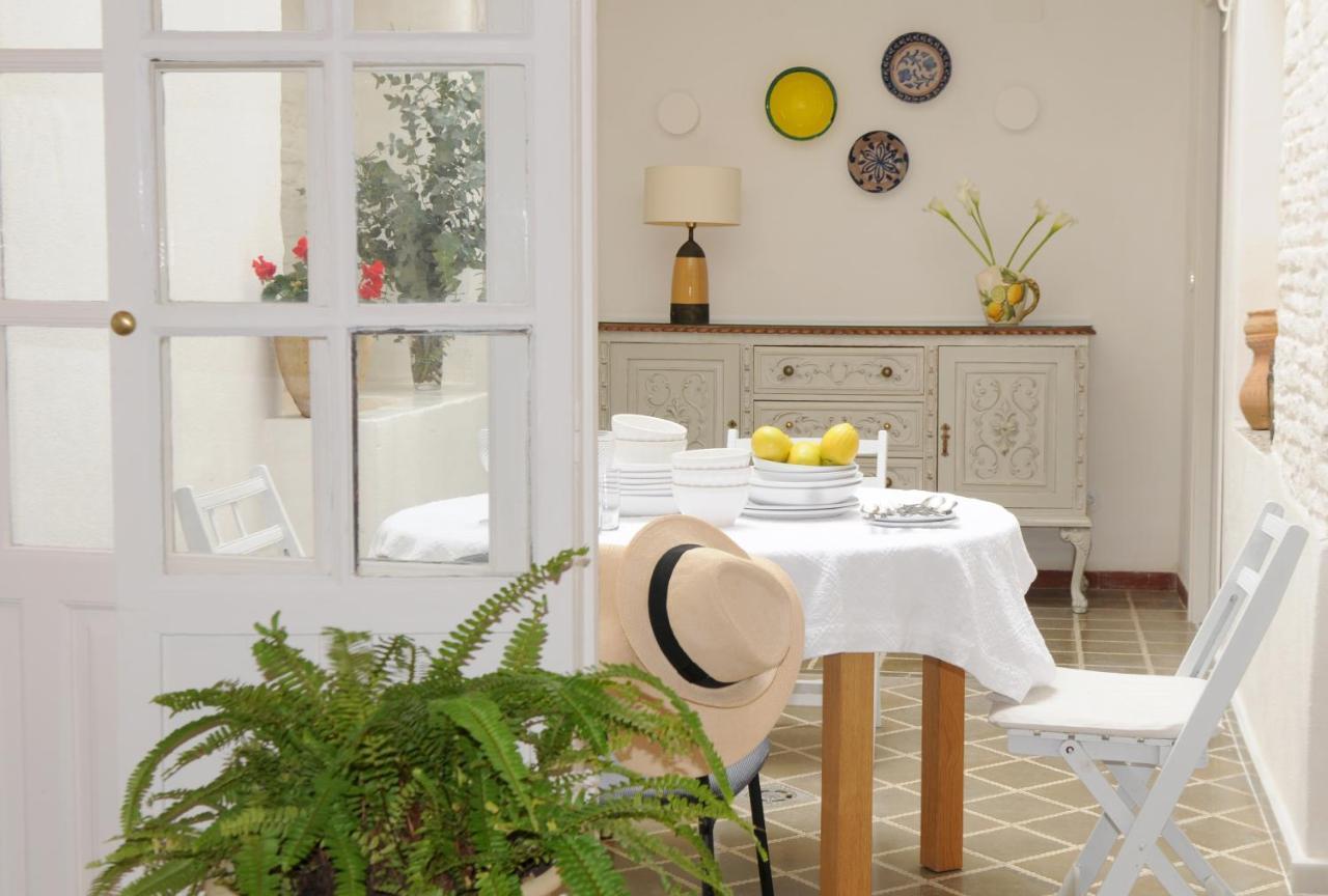 Casa Leon Blanco Carmona Reformada Centrica Con Chimenea Y Terraza Con Vistas Villa Exterior foto