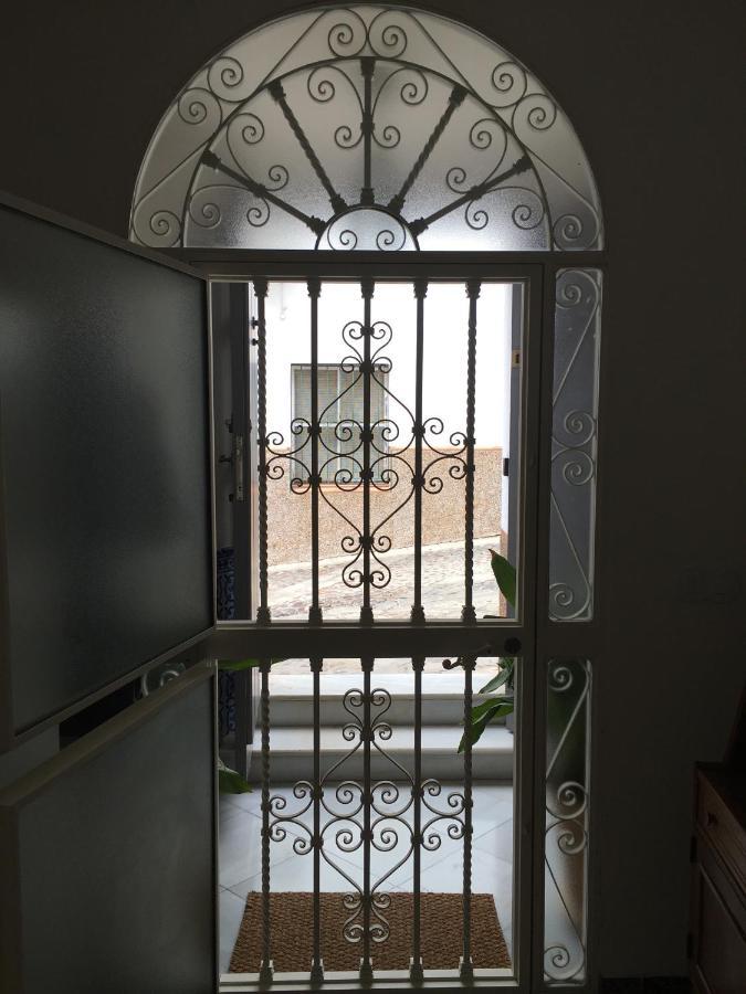 Casa Leon Blanco Carmona Reformada Centrica Con Chimenea Y Terraza Con Vistas Villa Exterior foto